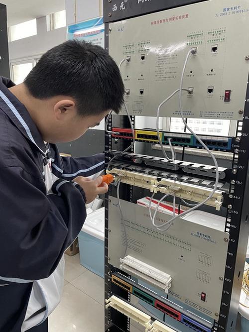 争先竞逐技术精湛 计算机网络专业“链路端接与测试”月赛研究与实践探析